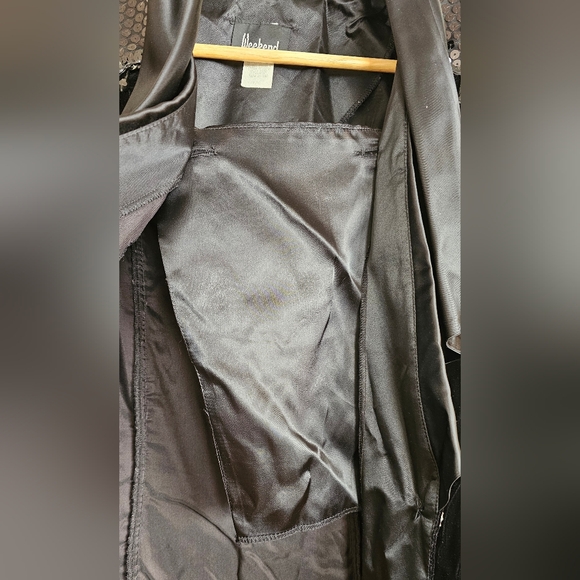 Vintage Blazer in Black Velvet - Picture 6 of 8